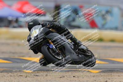 media/Jan-15-2023-SoCal Trackdays (Sun) [[c1237a034a]]/Turn 2 Set 2 (1155am)/